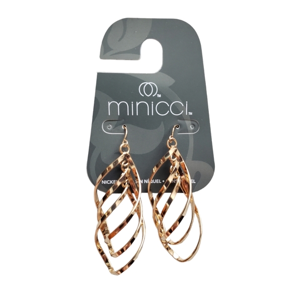 Gold tone earrings - Picture 3 of 4